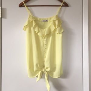 ☀️Summery ruffle top